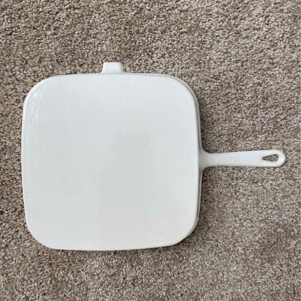Cast Iron Square Skillet - Picture 4 of 4